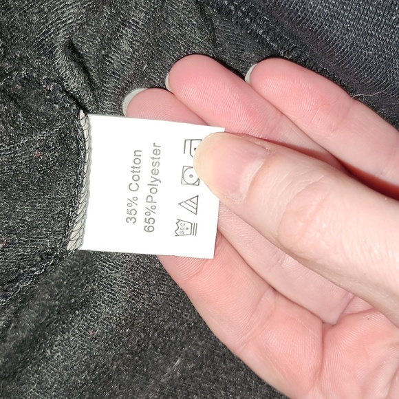 SHEIN Black "Be Kind" Sweatshirt, Size 4X but Fits Like XXL, EUC - Picture 3 of 4